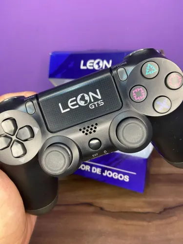 Controle PS4 Controlador com Fio Vibração de motor Duplo - Leon GTS