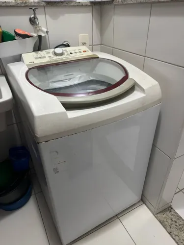 Máquina de Lavar Com defeito