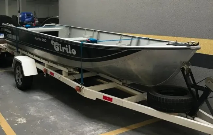 BARCO DE ALUMÍNIO KARIB 500 +MOTOR DE POPA 15HP 4T+ CARRETINHA