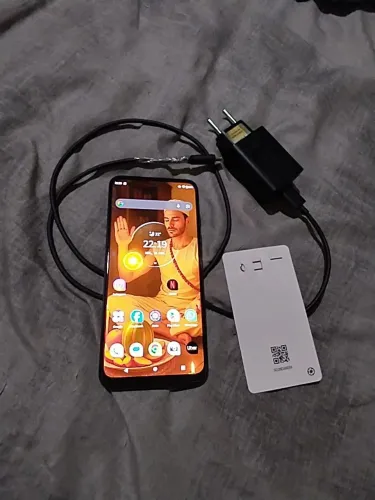 Celular Moto G71 