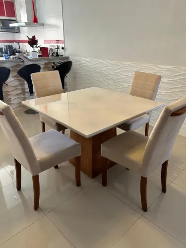 Mesa de Jantar