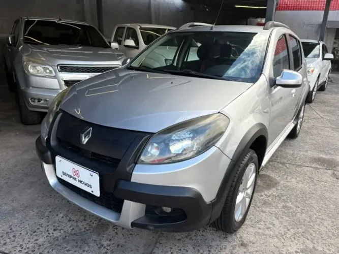 Renault Sandero Stepway Hi-flex 1.6 16V 5P Aut. 2014