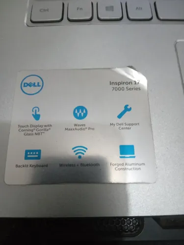 Notebook Dell Inspiron 7737, tela touch-screen