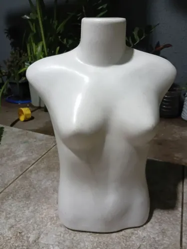 manequim branco