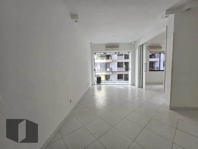 Apartamento em Gávea