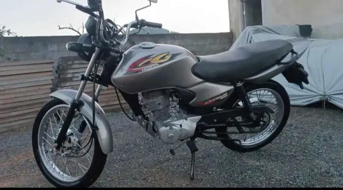 Vende -se moto