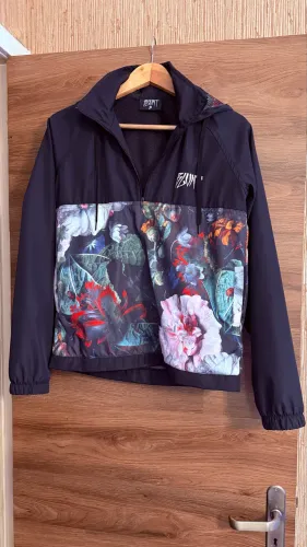 jaqueta blunt streetwear floral p