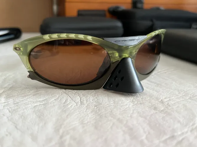 Óculos Oakley Plantaris Matte Transparent Tungsten