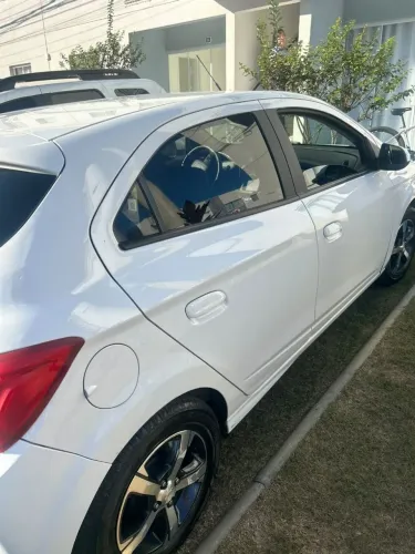 Chevrolet Onix Hatch LTZ 1.4 8V Flex Aut. 4P 2018