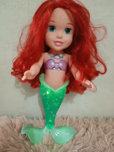 Boneca Ariel - Disney.