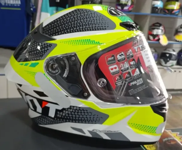 KYT TT COURSE GEAR