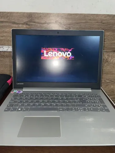 Notebook Lenovo IdeaPad 330 | Core i3, 8GB RAM, SSD 240GB + Case e Mouse