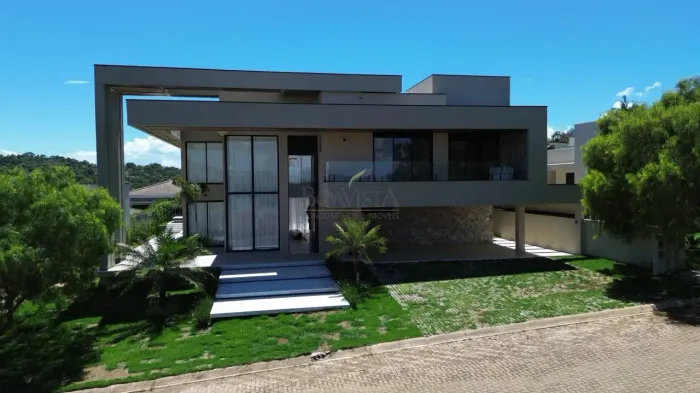 Casa com vista para a Represa de Piracaia I Condomínio Laranjeiras | Boa Vista Prime