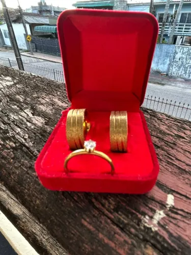 Desapego par de aliança