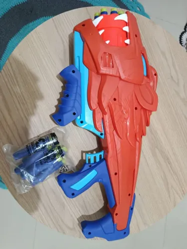 Vendo nerf, bonecos colecionáveis e mais
