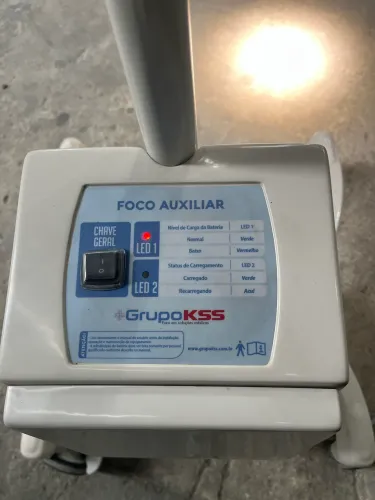 Foco Hospitalar auxiliar Led 