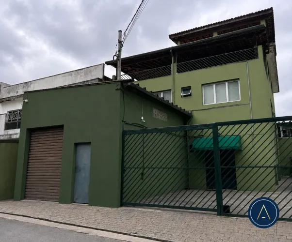 IMÓVEL COMERCIAL EM INTERLAGOS
