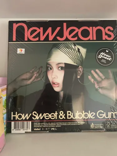 Album new jeans how sweet HYEIN LACRADO