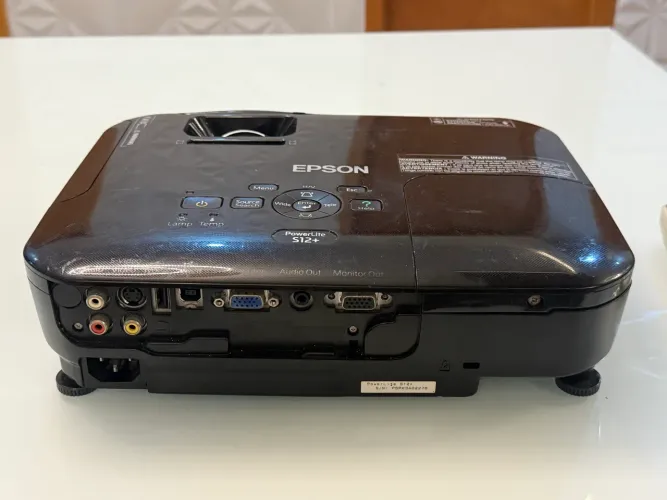 Vendo projetor Epson S12+
