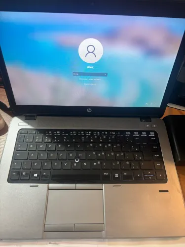 HP Elitebook 840