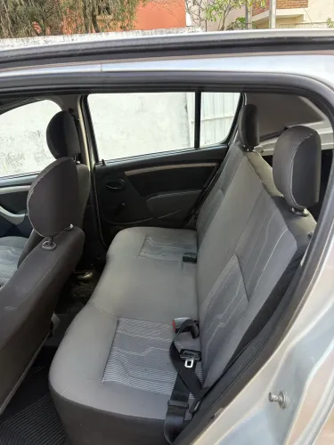 Renault Sandero Expression Hi-flex 1.6 8V 5P 2010
