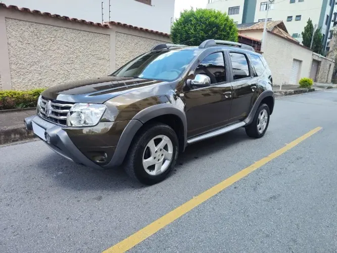Renault Duster Dynamique 2.0 Hi-flex 16V Aut. 2015