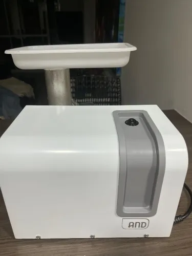 Moedor Carne E Extrusor Massa Biscoito Linguiça Boca 08 127v