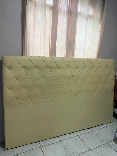 Cabeceira super king estofada 400,00