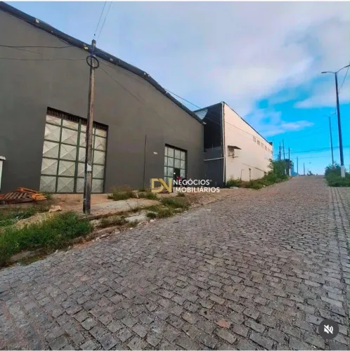Galpão para alugar, 450 m² por R$ 6.000,00/mês - Candelária - Natal/RN