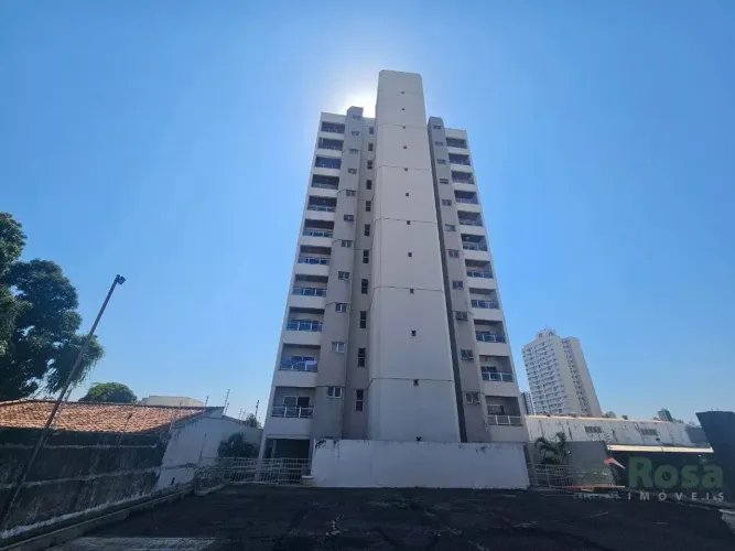 Apartamento para venda, 4 quartos sendo duas suítes, próximo Colégio Coração de Jesus, Ced
