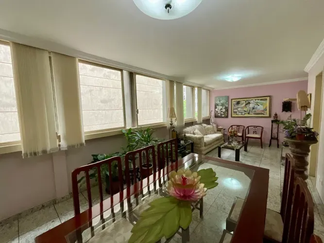 Excelente apartamento três dts, reformado