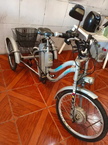 Motociclo elétrico 
