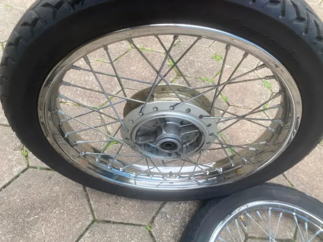 Rodas raiadas original Honda