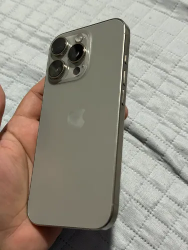 iPhone 16 pro 128gb