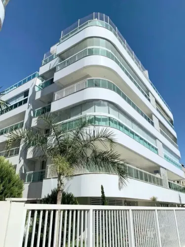 Cabo Frio/Praia do Forte-Magnifica cobertura duplex,3qtos(1suite),a.gourmet. Cond. infra t