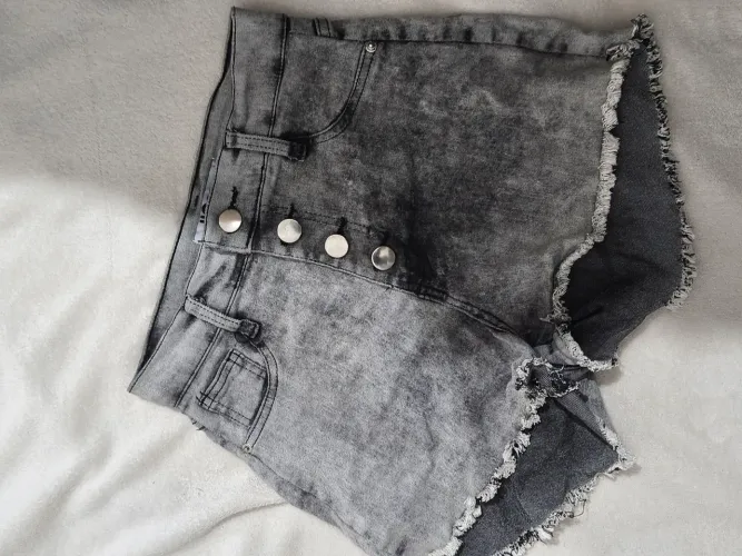 Calças e Shorts