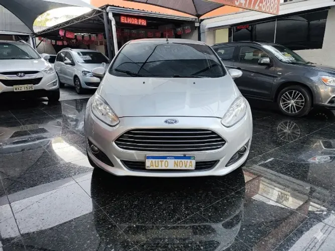 Ford Fiesta 1.6 16V Flex Mec. 5P 2015