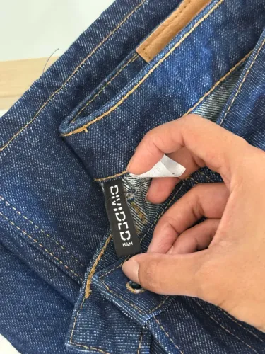 VENDO CALÇA H&M