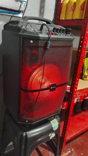 Vendo Caixa de som portátil