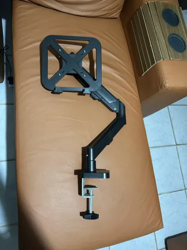 braço articulado para tela de pc, ou nootbook