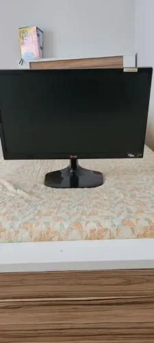 Monitor 22 polegadas