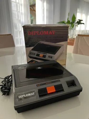 REBOBINADOR VHS DIPLOMAT