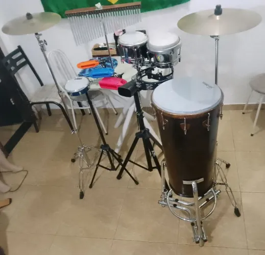 Percussão/Percuteria