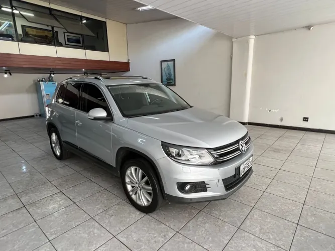 Volkswagen Tiguan 2.0 TSI 16V 200cv Tiptronic 5P 2013