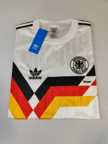 Camisa retro: Alemanha 90