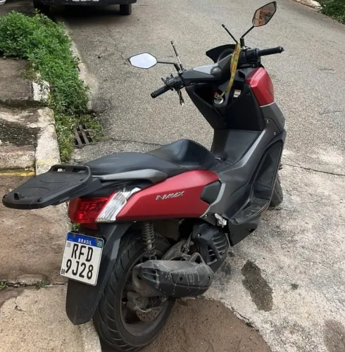 Oprtunidade!!! Linda Nmax 160 apenas 25. Mil km rodados
