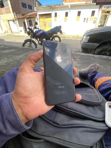 iPhone XR | Conservado