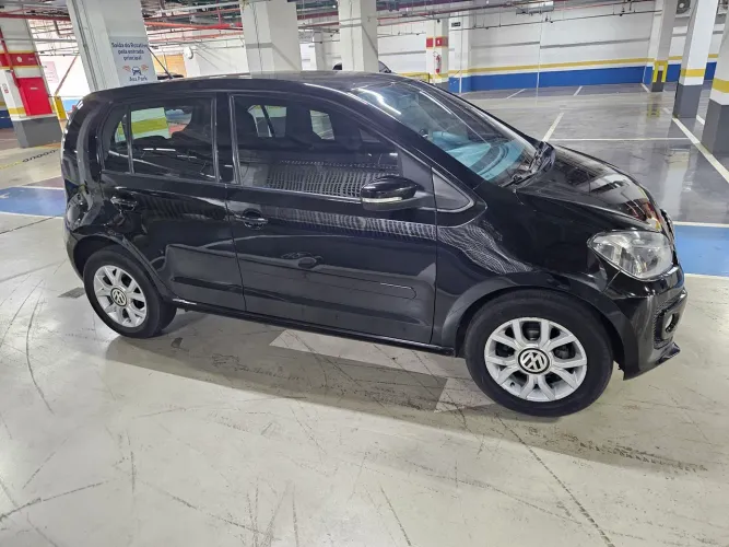 Volkswagen Up! RUN 1.0 Total Flex 12V 5P 2017
