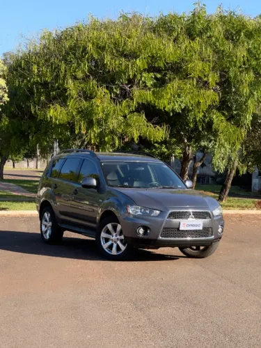 Mitsubishi Outlander 2.0 16V 160cv Aut. 2012