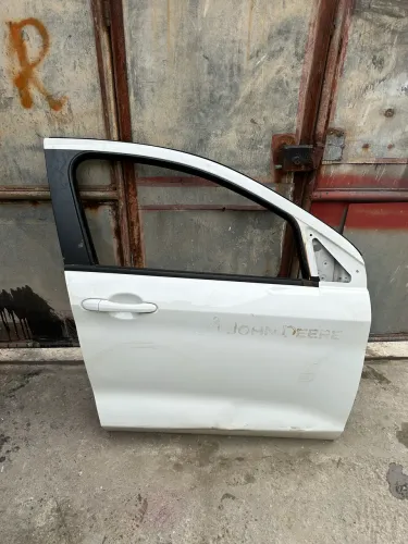 PORTA DIREITA ARGO